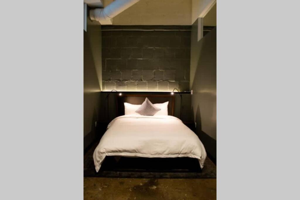 3E - *Renovated* 3 Min To Hillman Cancer Center Sleeps 6 Питсбърг Екстериор снимка